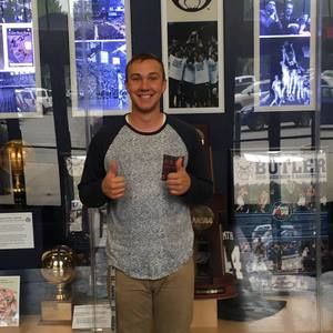 Meet your Posher, Russell